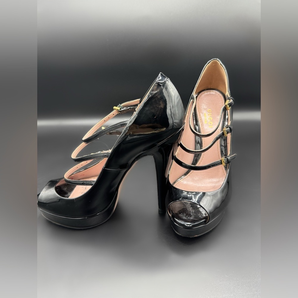 Gucci Black Patent Leather Lisbeth Heels Peep Toe Ankle Strap EU 36.5
US (6.5)